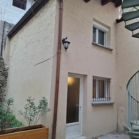 شقة Duplex En Hyper Centre, Calme, Acces Autonome فيين